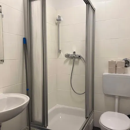 T&k - - 3 דיסבורג