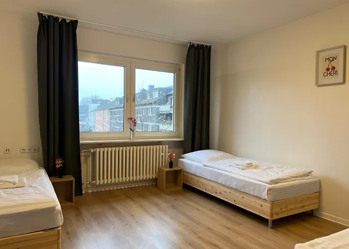 דירה T&k - - 3 *