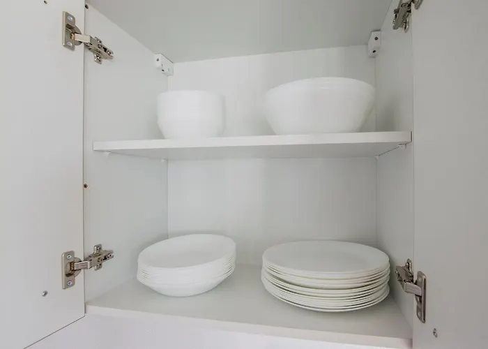 T&k - - 3 דירה *